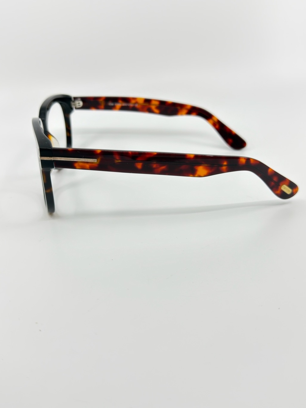 Tom Ford FT0494 Frederik Frames in Like New Shape. - Picture 11 of 14